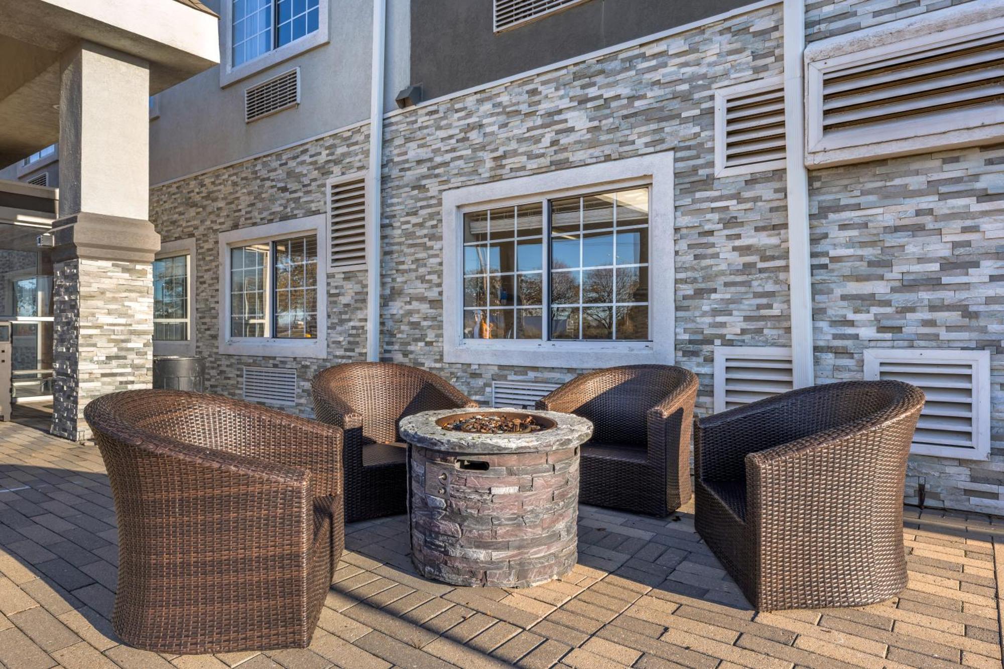Country Inn & Suites By Radisson Bolingbrook, I-55 Eksteriør bilde